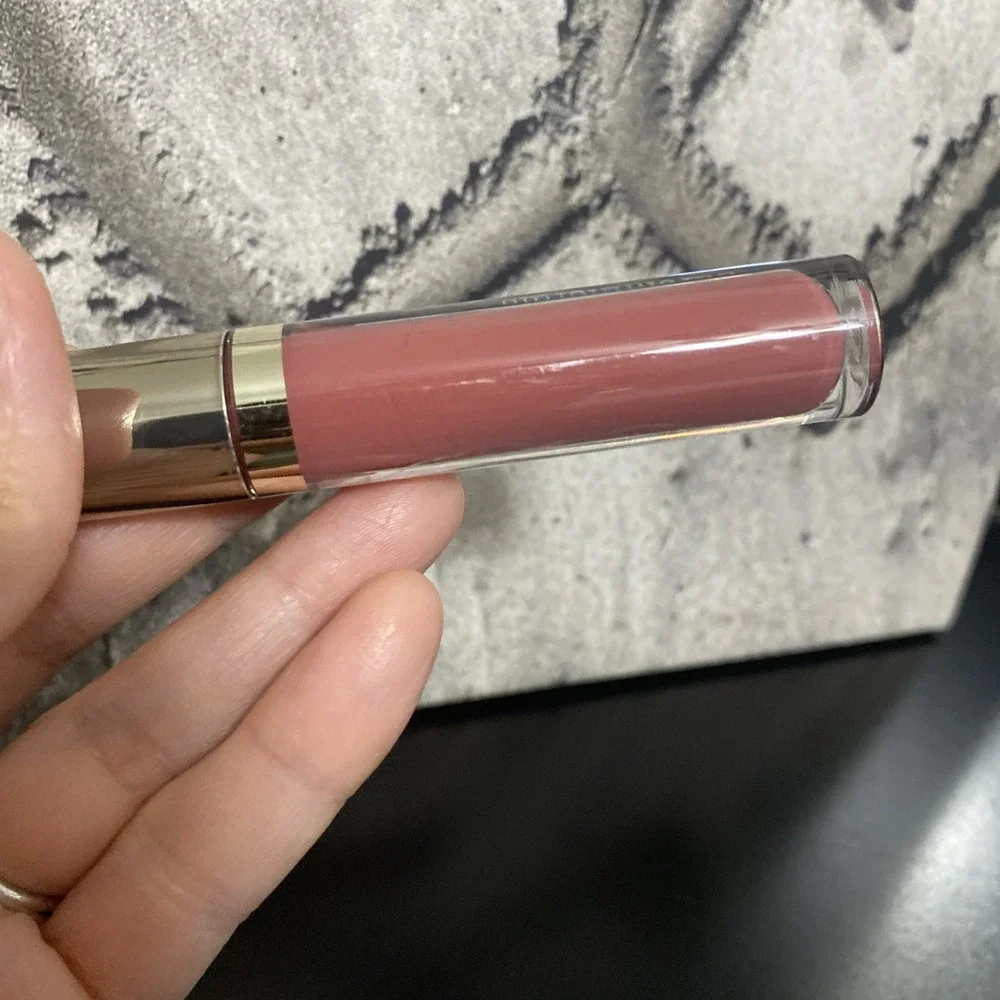BARE‎ MINERALS 